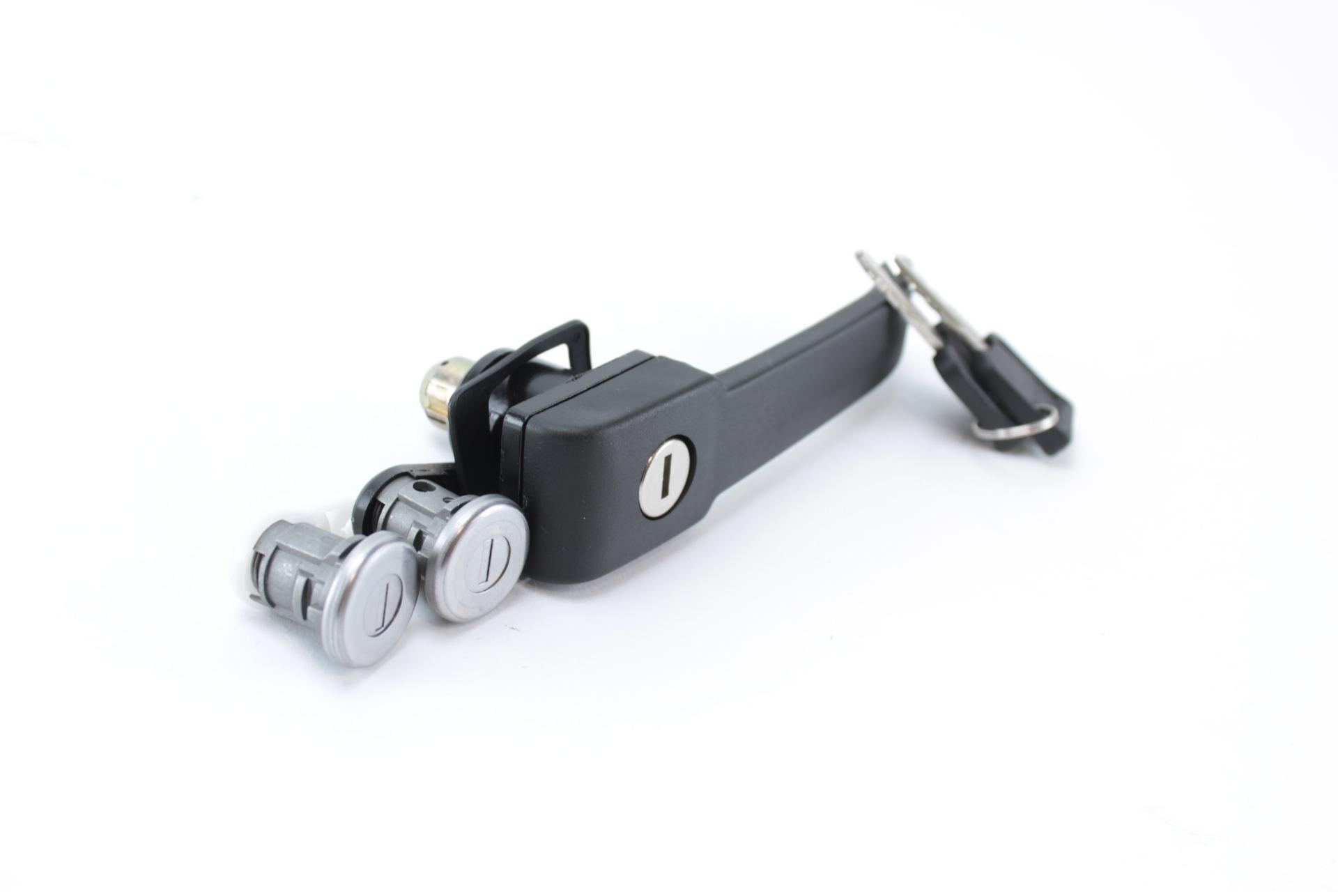 Kit serrure, barillets de porte + poignée arrière pour Renault Express PARTSLINE SC00027