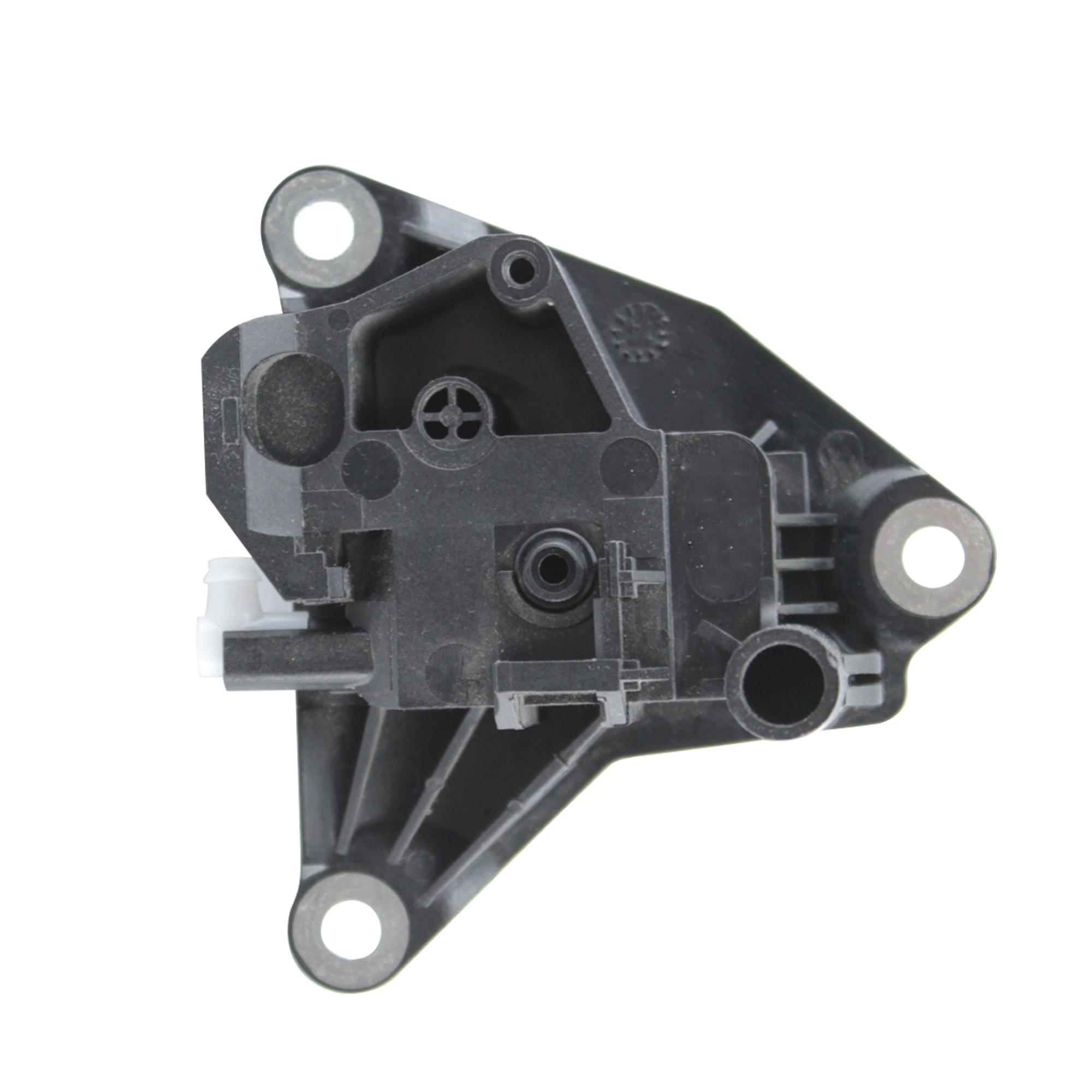 Poigne de coffre arrière, bouton ouverture hayon pour Renault Clio 2 PARTSLINE SC55508