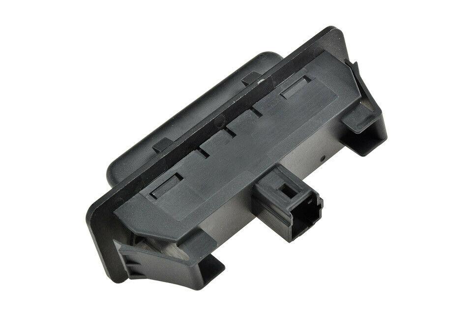 Bouton, contacteur hayon compatible avec Renault Espace 4 et Laguna 2 PARTSLINE SC58015