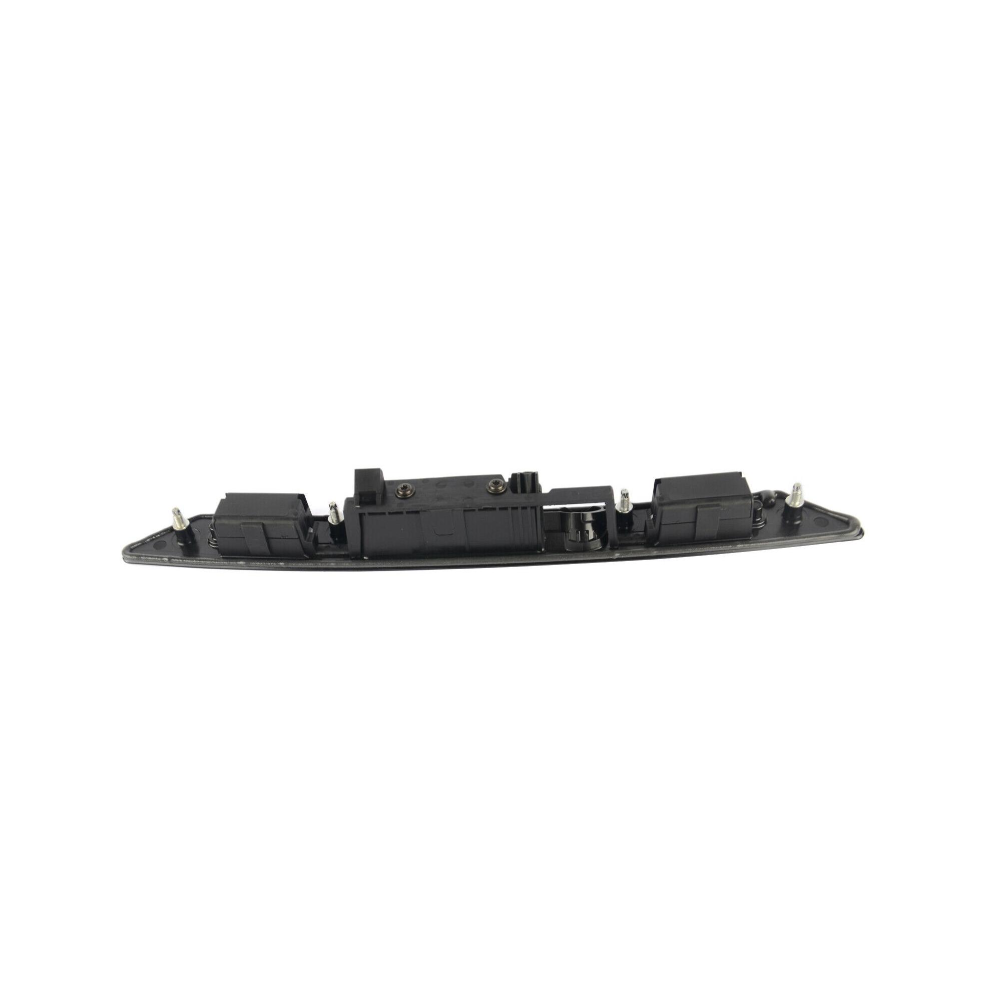 Baguette de coffre avec éclairage immatriculation pour Audi A3 A4 A5 A6 A8 PARTSLINE SC59715